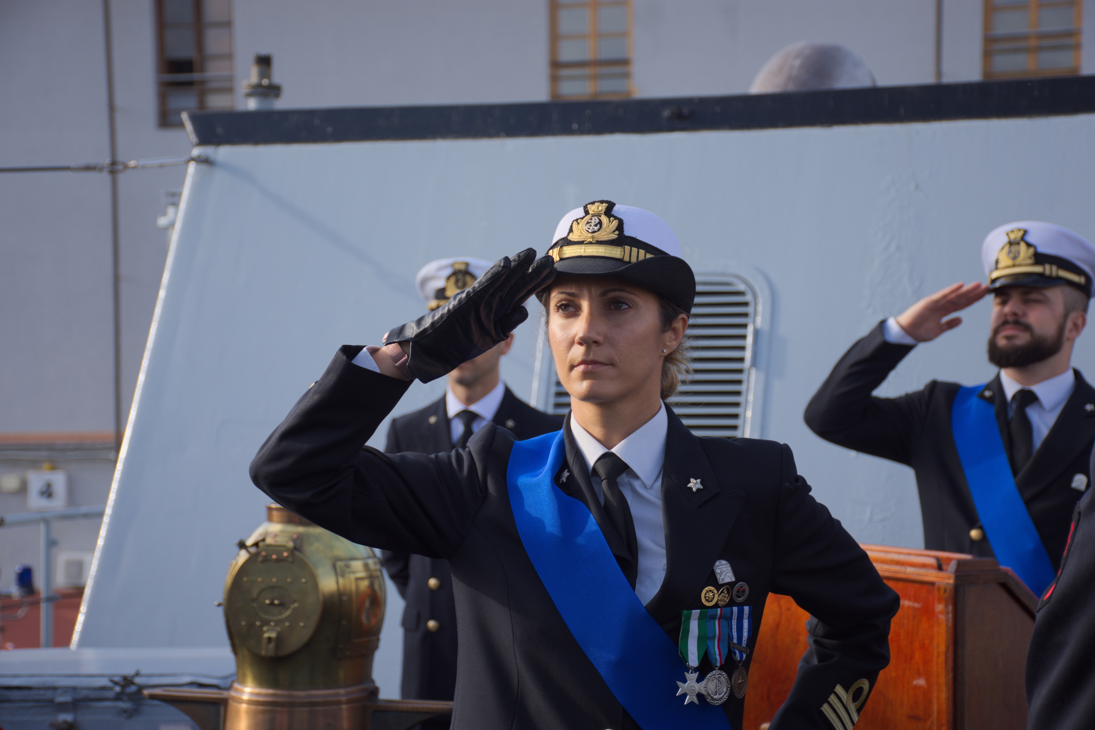 Erika Buttaro è il Primo ufficiale donna di Gaeta al Comando della Nave "Vieste" della Marina Militare