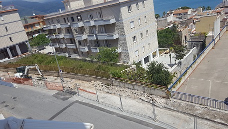 Al via il restyling di Via Europa: aperto il cantiere, istituito senso unico per velocizzare i lavori Al via il restyling di Via Europa: aperto il cantiere, istituito senso unico per velocizzare i lavori