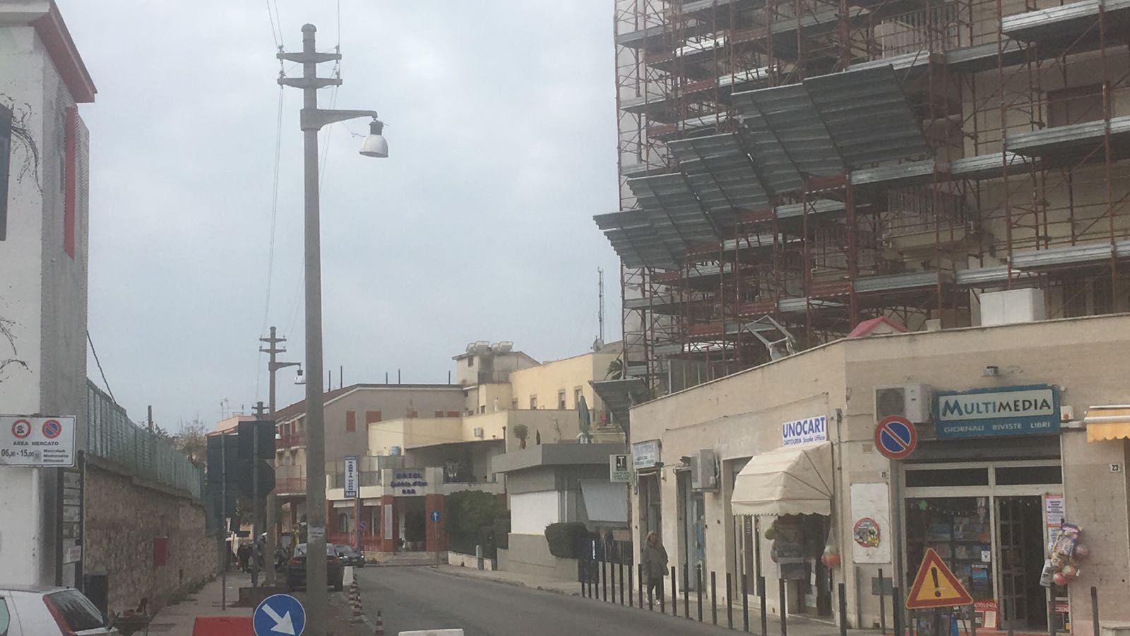 Avviati lavori per nuovo impianto di illuminazione nella zona di Serapo. Avviati lavori per nuovo impianto di illuminazione nella zona di Serapo.