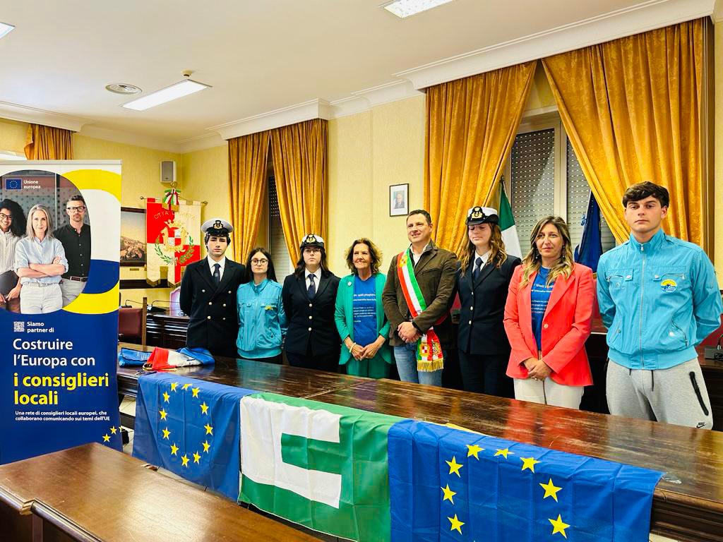 Il Comune di Gaeta celebra la Giornata dell'Europa aderendo al progetto "Costruire l'Europa con i consiglieri locali"