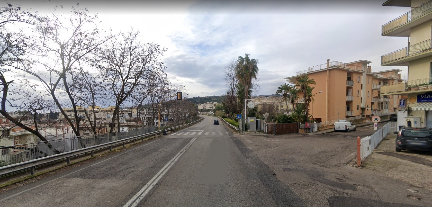 Intersezione rialzata: lavori di messa in sicurezza dell’incrocio via Eucalipti – via Flacca Intersezione rialzata: lavori di messa in sicurezza dell’incrocio via Eucalipti – via Flacca